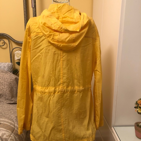 Gap lightweight outerwear yellow parka Med - Picture 2 of 4